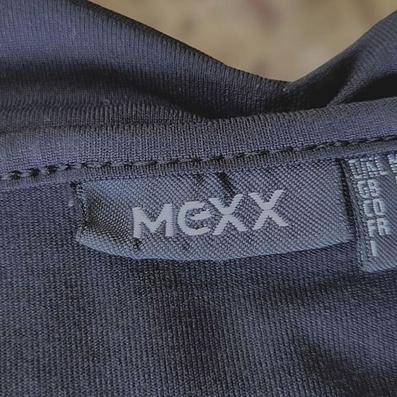 Vtg 90s MEXX black shirred v-neck camisole - Picture 5 of 12